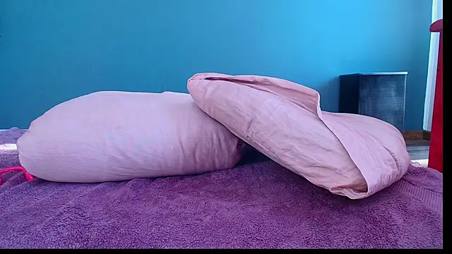 Perfect_Moans's cam snapshot