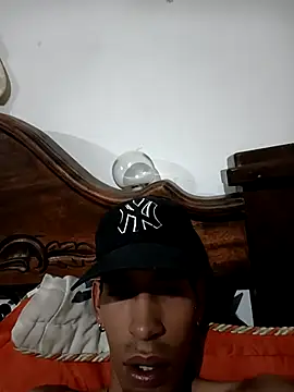 briamhoconor_xh live sex cam