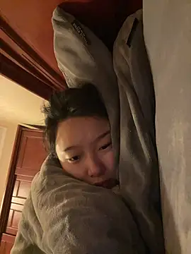 Qrooo's cam snapshot