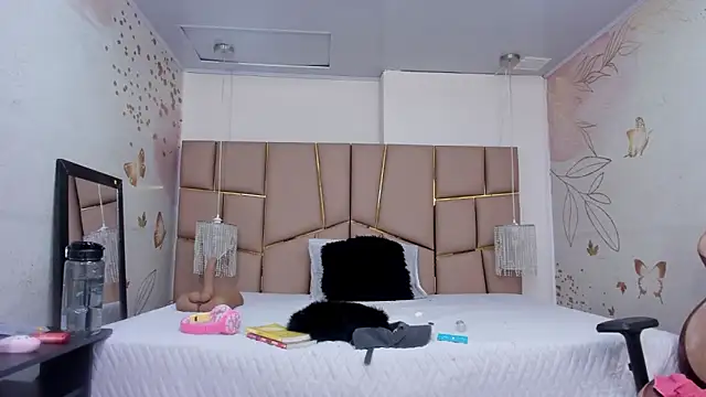 SafiroAgataaa's cam snapshot