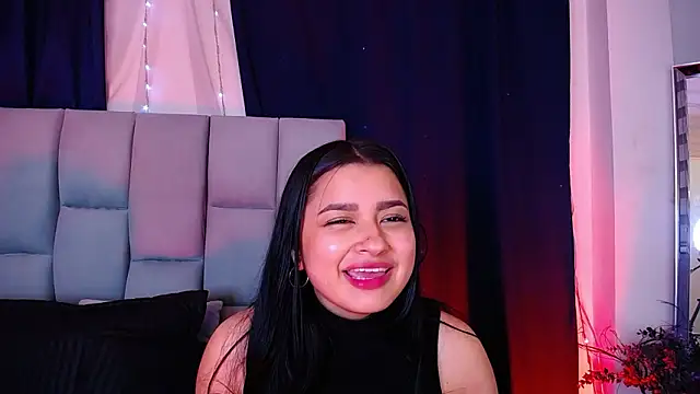 Emilyy05_'s cam snapshot