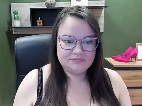 HollyDanceSoul's cam snapshot