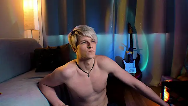 Breston_Sweet's cam snapshot