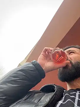 Michel_huge's cam snapshot