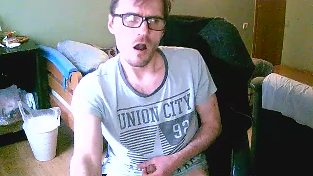 dado-hot12's cam snapshot