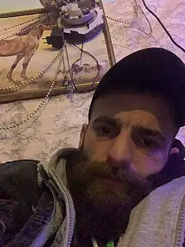 Albanian_Goat_WhiteHammer's cam snapshot