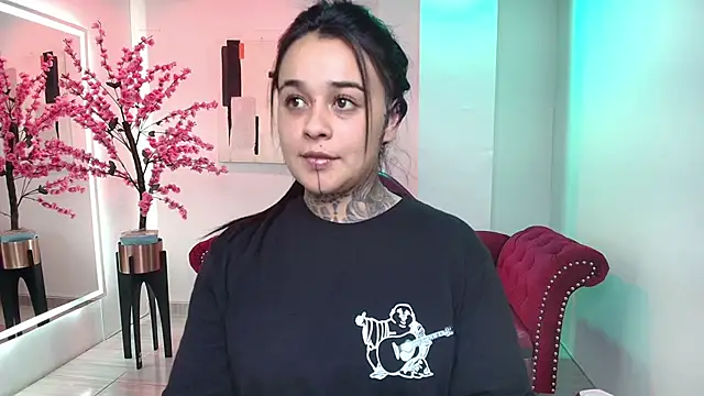 Black_roseee's cam snapshot