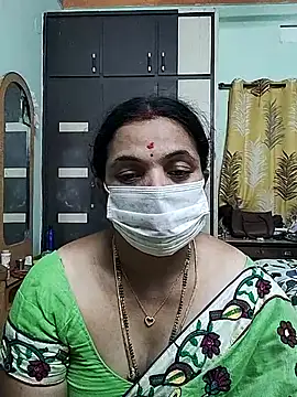 bhavyasri_55's cam snapshot