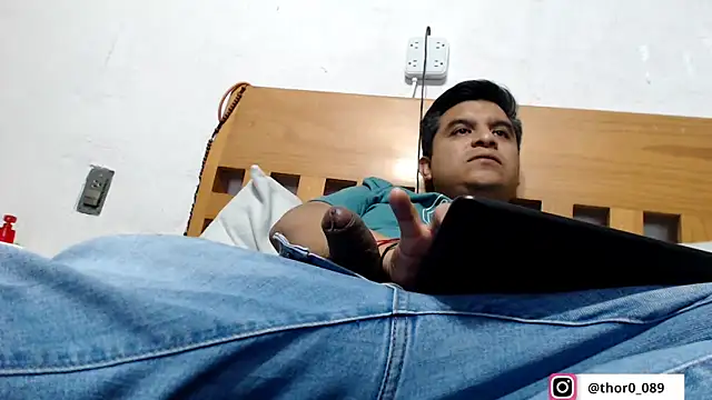 thor000089 live sex cam