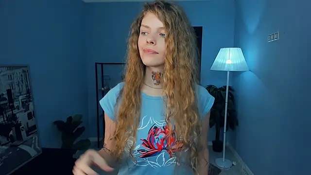 RayaNenlia's cam snapshot