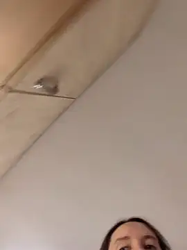 JuicyLucyy69's cam snapshot