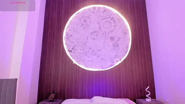 IvannaVolk_'s cam snapshot