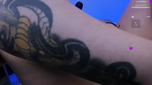 daniela_hornny's cam snapshot