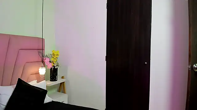 Kim_Luna1's cam snapshot