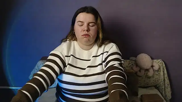 so_shy's cam snapshot