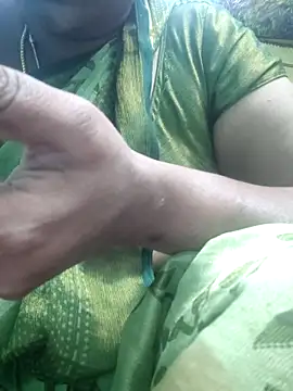 navyasree143's cam snapshot