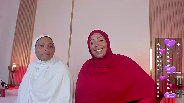 Helen_Camila live sex cam