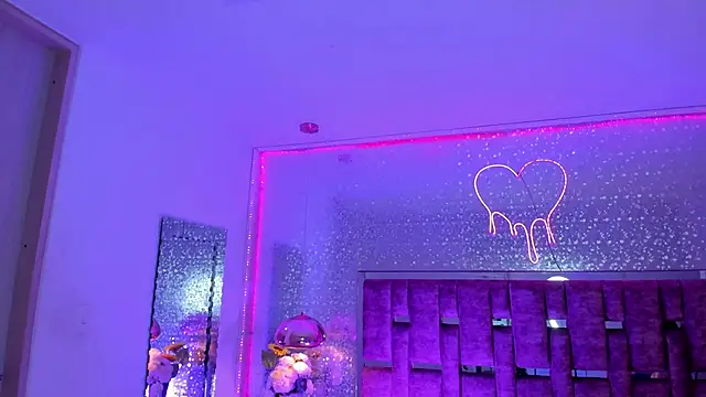 ShylySweet live sex cam