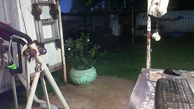 herbie010666 live sex cam