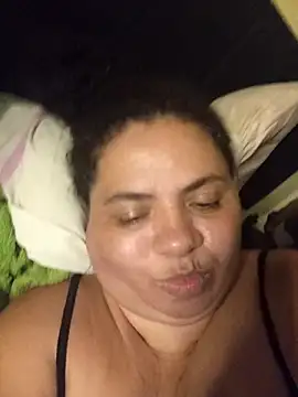 Ravena2290's cam snapshot