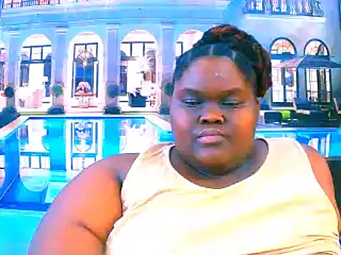 EbonyHotBuns live sex cam