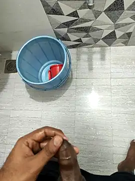 Tiny_dick_guy live sex cam