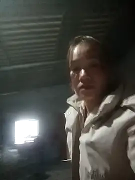 cutebobi's cam snapshot