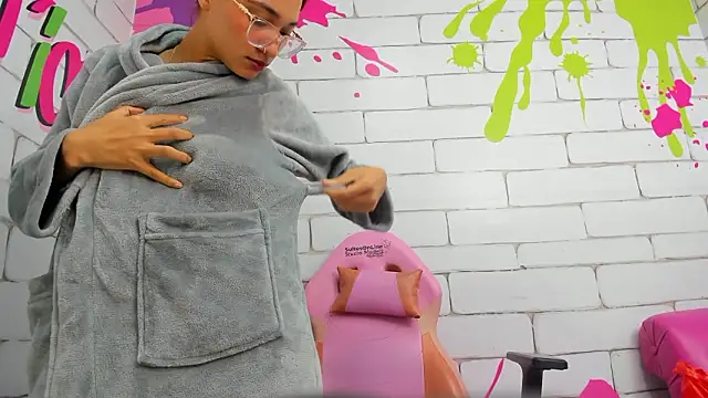 Jadde_Greyy_'s cam snapshot