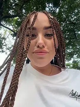 KiraSunshine live sex cam