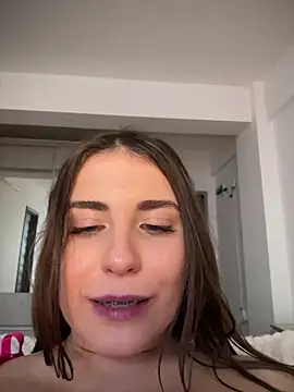 VanessaAnne's cam snapshot