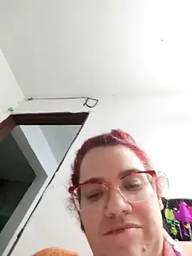 karlythoth@xh's cam snapshot