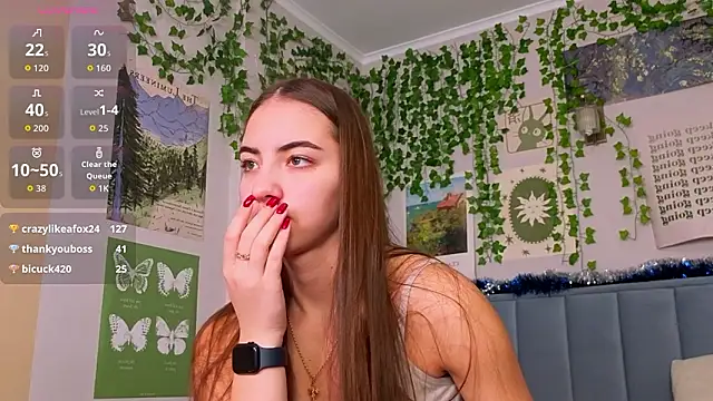 Fit_Brunette_'s cam snapshot