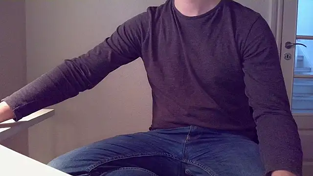 Clamshive777's cam snapshot