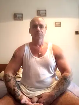 chcem1975 live sex cam