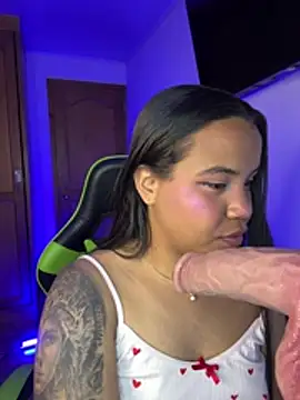 leila_22 live sex cam