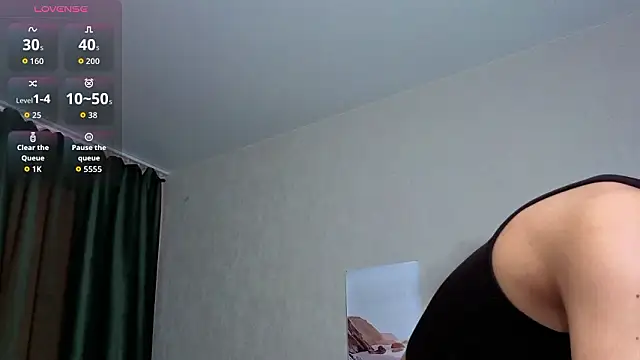 ElvaHilby's cam snapshot