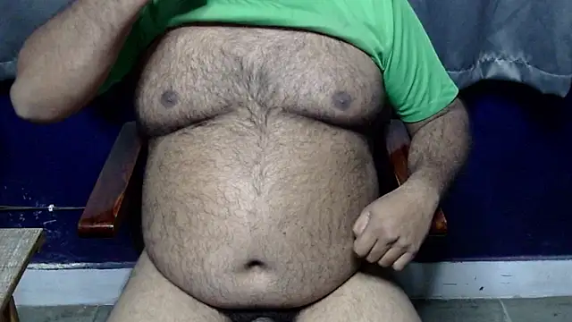 hairysubcub_70 live sex cam