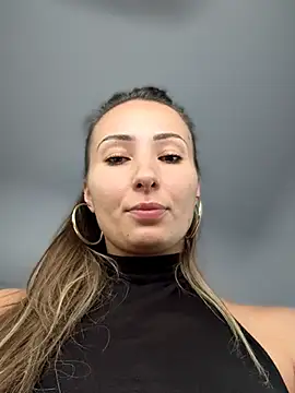 Wonder_Kari live sex cam