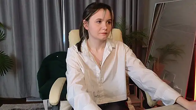 CiriRianonn live sex cam