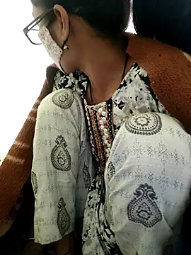 Menka_cut34's cam snapshot