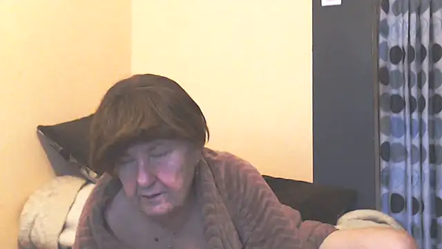 MioritaHard live sex cam