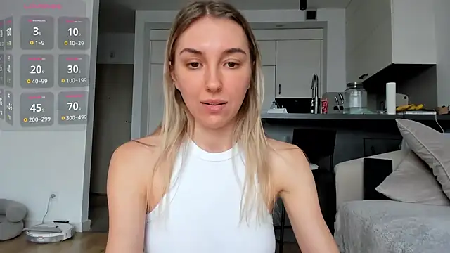 Sunny_Rina_'s cam snapshot