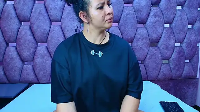 AlaSmith's cam snapshot