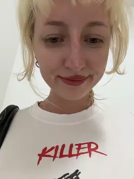 RonnieKiss's cam snapshot