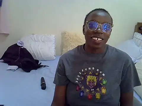 Sweet_Bear's cam snapshot