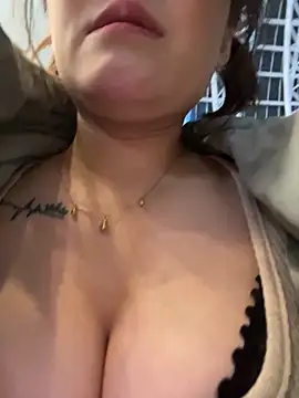 Molly-xiao live sex cam