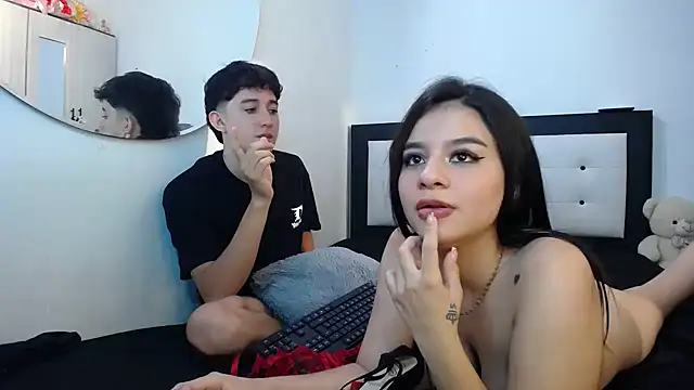 Dravith_Valery's cam snapshot