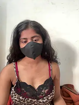 sexy-riya43's cam snapshot