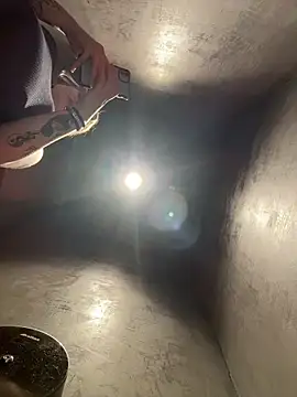 VineraSweet live sex cam