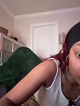 butterflybootyy live sex cam